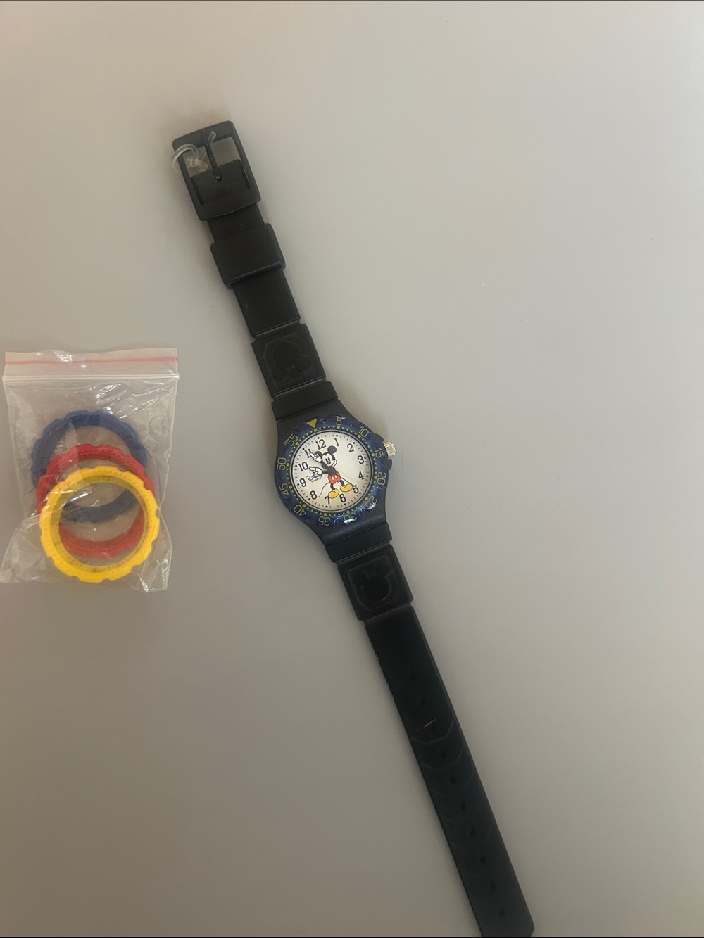 Kids Black Analog Watch with Interchangeable Color Bezels. NWOT